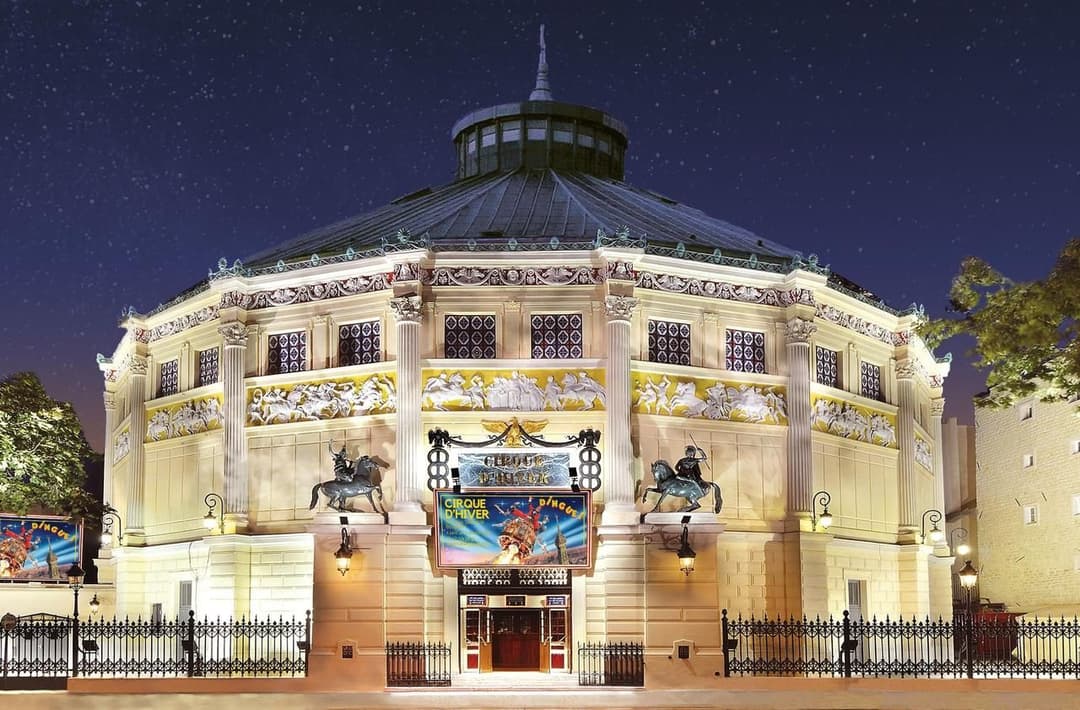 Accès métro, bus, tram